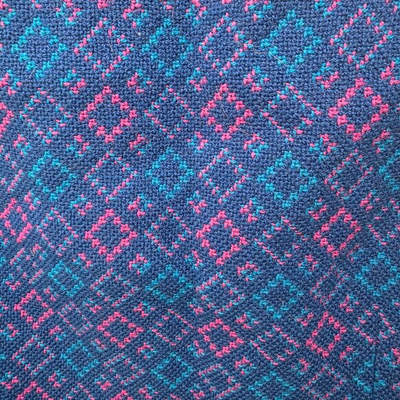 Mari Lwyd Vintage Sweater Vest Multicolor 100% Pure Virgin Wool - Picture 8 of 8